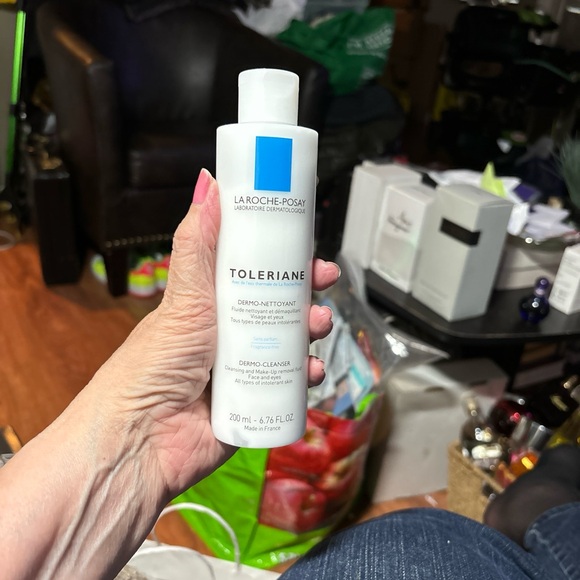 Laroche-Posay Toleriane Dermo-Cleanser 200ml.  Brand new! - Picture 3 of 4